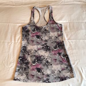 Lululemon tank top size 8